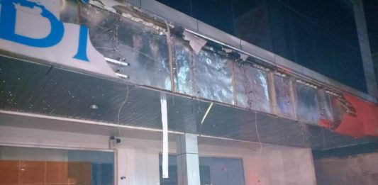 Kantor Bank BNI Sekadau Nyaris Ludes