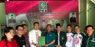 Pilkada Kapuas Hulu, Sis Siap Berpasangan Dengan Zainuddin