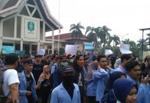 Polnep Pontianak juga Berunjuk Rasa