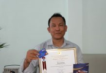 Wasit Takraw Kalbar Dianugerahi Penghargaan Pelaku Olahraga Berprestasi Nasional