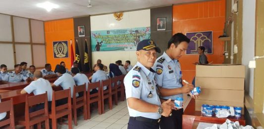 36 Pegawai Rutan Putussibau Dites Urine, Ternyata Ini Hasilnya