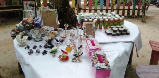 Sulap Hasil Laut Jadi Kerajinan Tangan