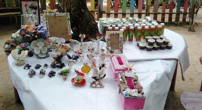 Sulap Hasil Laut Jadi Kerajinan Tangan