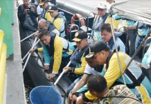 Sambut Hari Armada, Lantamal XII Pontianak Bersihkan Sampah di Sungai Kapuas