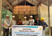 PLN Bantu Pasang Listrik Gratis Untuk Warga Miskin Melalui Program OMOH