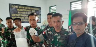 Satgas Pamtas Gagalkan Penyeludupan Sabu Malaysia ke Indonesia Seberat 51,923 Kg