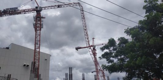 Pekerja Tewas Tertimpa Crane di Proyek Samping Transmart Kubu Raya