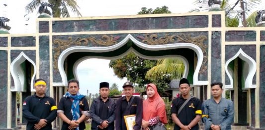 Laskar Kuning Kalbar Silaturahmi ke Kerajaan Kubu