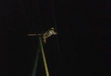 Petugas PLN Gerak Cepat Pulihkan Pasokan Listrik Pasca Terganggunya Jaringan Distribusi