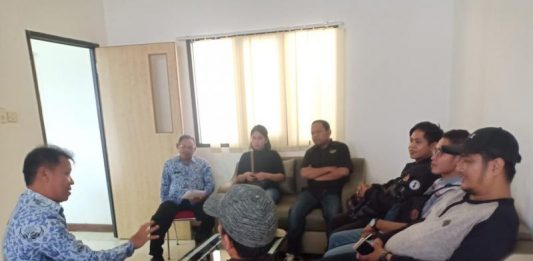 Kominfo Sekadau Warning Masyarakat Jeratan UU ITE