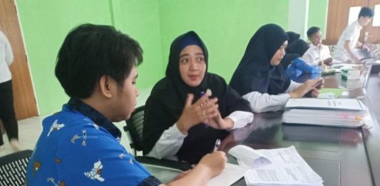 Idamkan Akreditasi Bintang 4, RSUD Melawi Berguru ke RSUD Sekadau