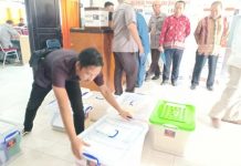 Daftar Jalur Independen, Pasangan Ayo Bawa 8 Box Berkas Dukungan