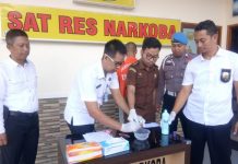Satres Narkoba Polres Bengkayang Musnahkan Barang Bukit Narkoba