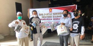 Gerindra Kalbar in Action, Sisipkan Ikan saat Salurkan Beras ke Masyarakat Terdampak Covid-19