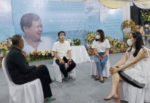 Melayat Drive-Through