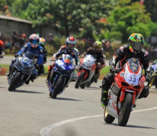 Gunakan Honda CBR 250 RR, Ricky Halim Berhasil Naik Podium