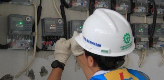 Jalankan Keputusan Menteri ESDM, Tarif Listrik PLN Golongan Tegangan Rendah Turun
