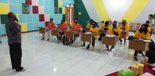 Astra Motor Kalbar Berikan Edukasi Bagi Masyarakat Ketapang