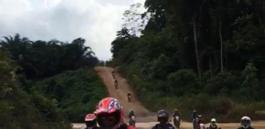 Rasakan Ketangguhan CRF150L, Astra Motor Kalbar Bersama Komunitas Terabasan Jelajahi Alam Kalimantan