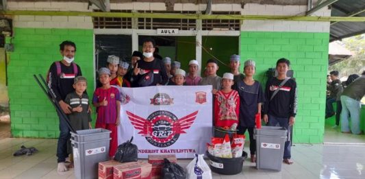 Rayakan HUT Ke-6, Astra Motor Kalbar Dukung Kegiatan Sosial Komunitas Grand Riders