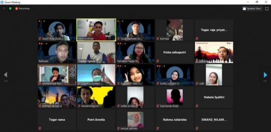 Astra Motor Kalbar Beri Edukasi Siswa SMA Negeri 2 Pontianak
