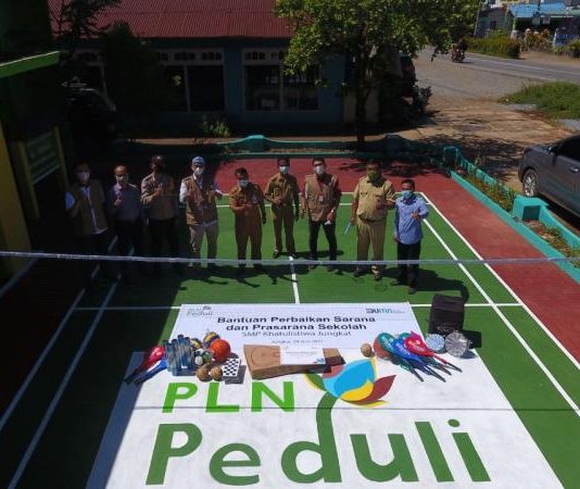 SMP Khatulistiwa Jungkat Peroleh Bantuan Renovasi Sekolah