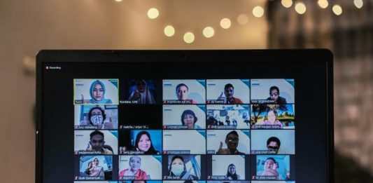 Telkomsel Hadirkan Program “Teaching in New Normal” Bagi Para Guru di Kalimantan