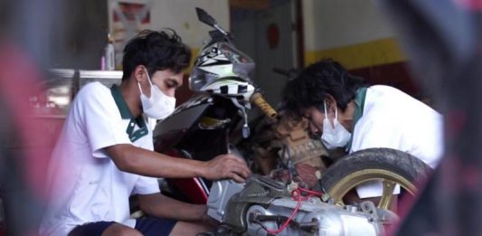 Bengkel Motor Titian Jaya Mampu Kurangi Pengangguran