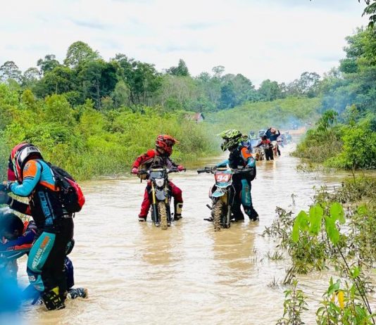 Taklukan Jalur Ekstrem, Bersama Komunitas  Astra Motor Kalbar Gelar Even “Trabas Ajalah Boss”