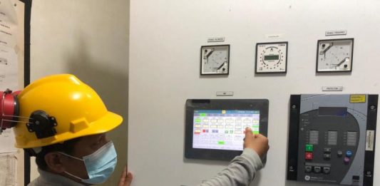 Enam Petugas Siaga Operasikan Mesin PLTMH