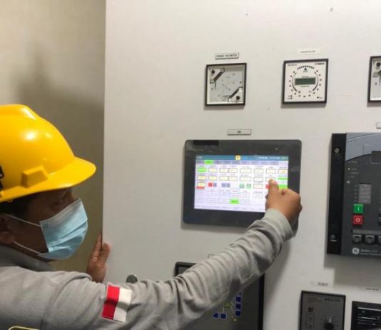 Enam Petugas Siaga Operasikan Mesin PLTMH