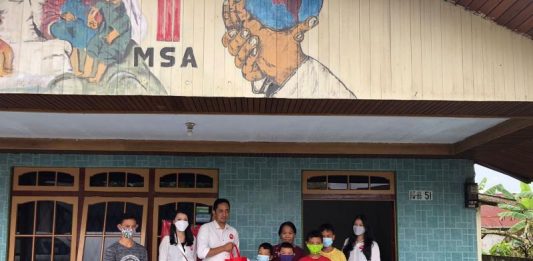 Peduli Terhadap Sesama, Astra Motor Gelar Program Peduli Berbagi Kado Natal