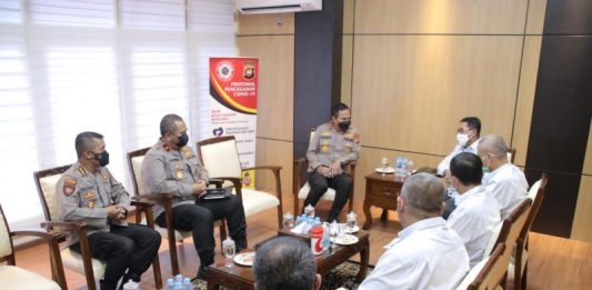 Tingkatkan Kualitas Pelayanan, PLN Grup Kalimantan Perkuat Sinergi Bersama Polda Kalbar