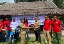 Salurkan Bantuan Kelompok MPA, PLN Tingkatkan Kapasitas Tanggap Bencana Kebakaran Hutan di Kotawaringin Hilir