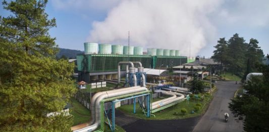 PLN Raih 15 Penghargaan Proper Emas dan CEO Green Leadership Utama