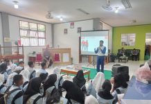 Pentingnya Pemahaman Berkendara Bagi Pelajar, Astra Motor Kalbar Lakukan Sosialisasi #Cari_aman bersama SMA N2 Pontianak