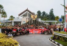 Semarakkan HUT RI Ke-78, Astra Motor Kalbar dan Paguyuban HWBC Gelar Konvoi di PLBN Entikong