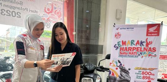 Sambut Hari Pelanggan Nasional 2023, Astra Motor Kalbar Beri Promo “HARPELNAS Satu Hati, Senyum Penuh Arti”