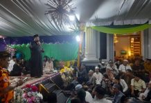 Warga Pontianak Barat Hadirkan Ustadz Kondang di Peringatan Maulid Nabi Muhammad SAW