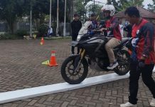 Bentuk Karakter Sigap dan Bertanggung Jawab Berkendara, Asmo Kalbar Beri Pelatihan dan Tips Aman Bagi Komunitas Motor Honda
