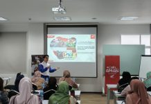 Asmo Kalbar Berikan Edukasi Safety Riding bagi Ibu-Ibu Posyandu Kasih Ibu