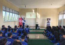 Asmo Kalbar gelar Edukasi Safety Riding di SMAN 14 Pontianak
