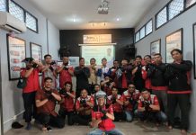 Sasar Corporate, Asmo Kalbar Berikan Sosialiasi Safety Ridding bagi Telkom Akses Pontianak