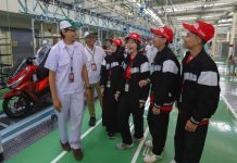 Gen Z Beraksi, Kreativitas Muda Mengguncang AHM Best Student 2025