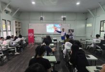 Asmo Kalbar Edukasi Safety Riding ke Pelajar SMA Santu Petrus