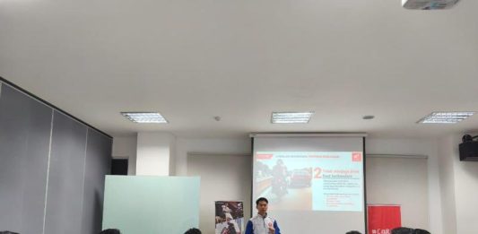 Bentuk Karakter Pelajar Dalam #Cari_aman, Asmo Kalbar Lakukan Kegiatan Seminar Safety Riding
