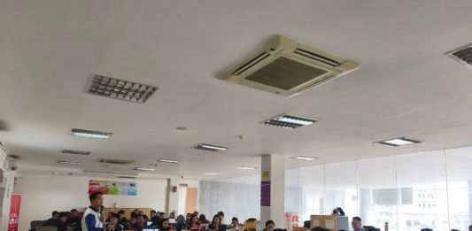 Puluhan Karyawan Daihatsu Kubu Raya Ikuti Program Edukasi #Cari_aman