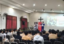 Edukasi SR di SMAK Immanuel Pontianak wujud #Cari_aman Asmo Kalbar