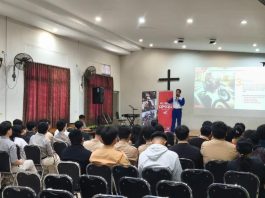 Edukasi SR di SMAK Immanuel Pontianak wujud #Cari_aman Asmo Kalbar