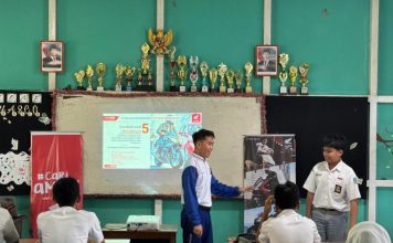 Edukasi SR Sasar Pelajar di Singkawang